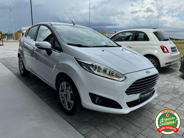 FORD Fiesta 1.0 EcoBoost 5 porte Titanium