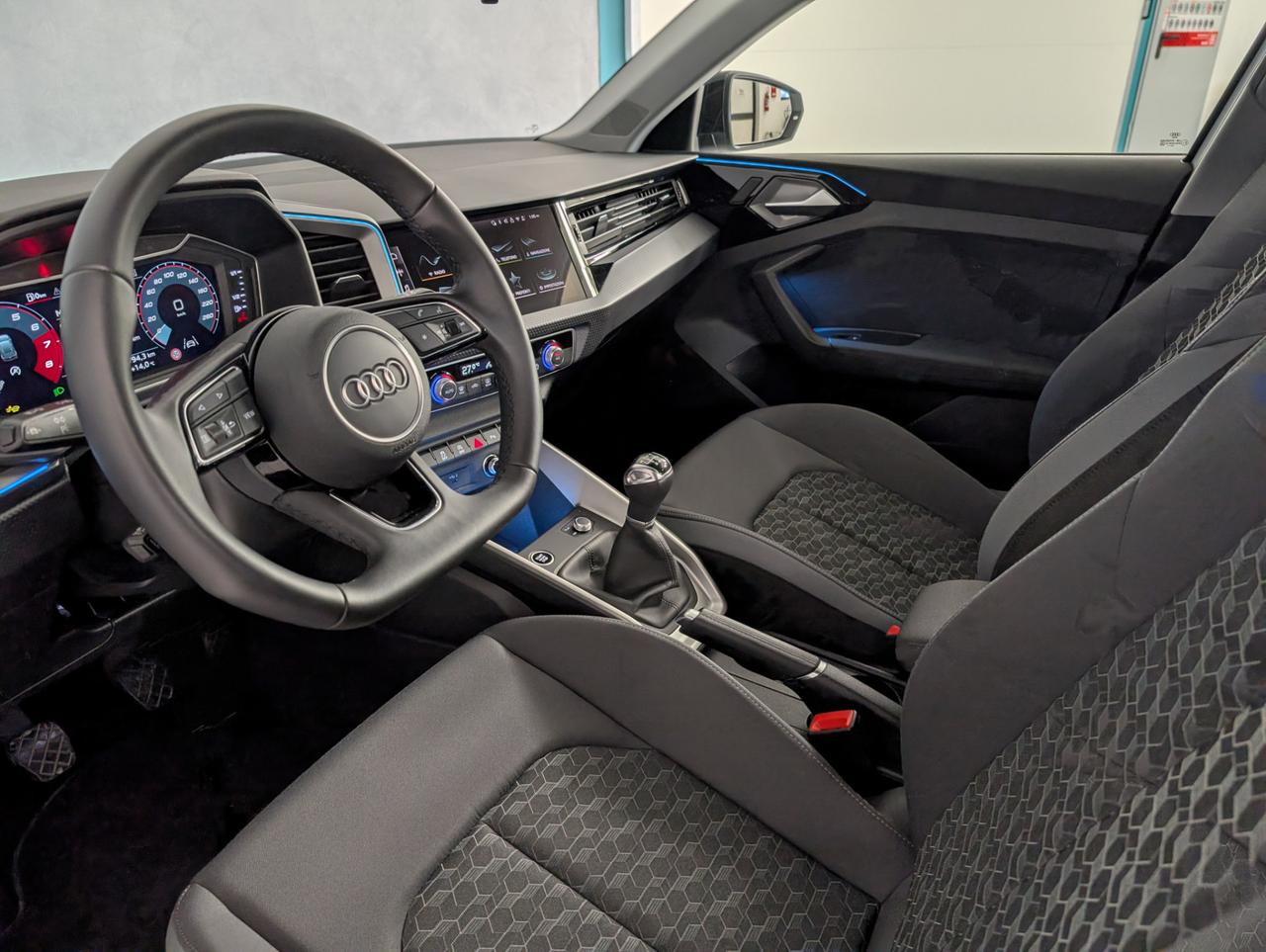 Audi A1 30 TFSI 116cv Adrenalin Black Edition S line