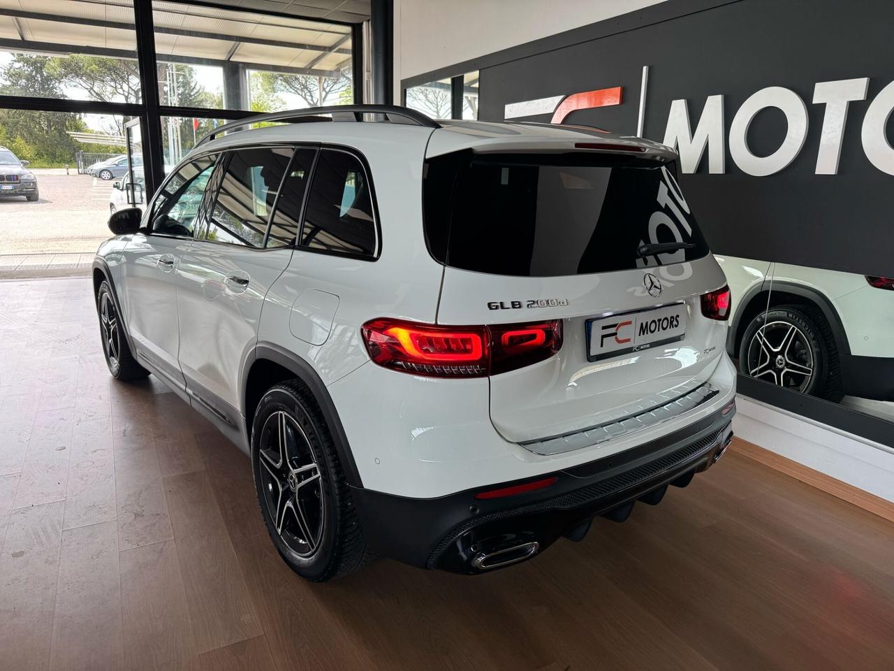 Mercedes-Benz GLB 200 d AMG 4matic