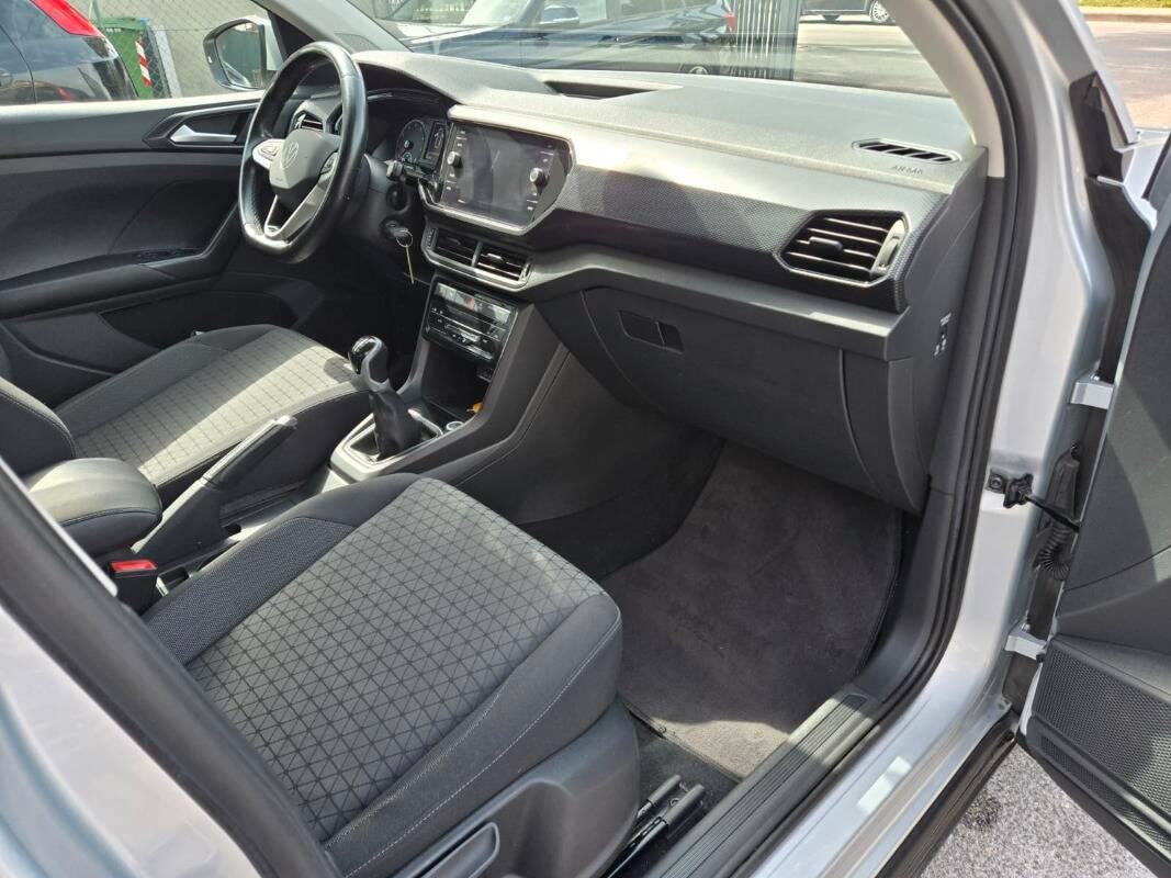 Volkswagen T-Cross 1.0 tsi Advanced 110cv