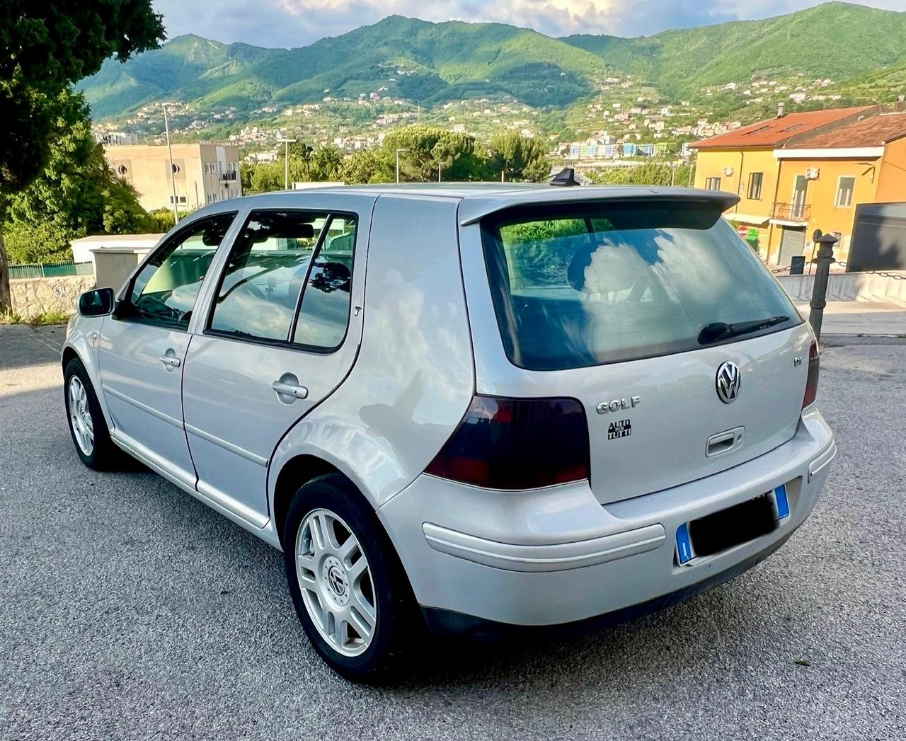 Volkswagen Golf 1.9 TDI/110 CV cat 5 porte Highline