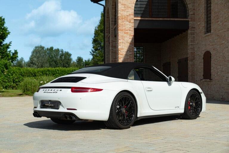 2015 PORSCHE 991 (911) CARRERA GTS CABRIOLET - RDS01947