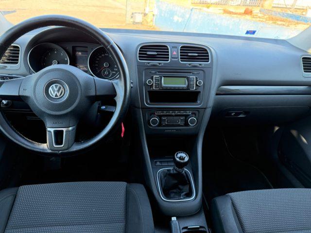 VOLKSWAGEN Golf 1.6