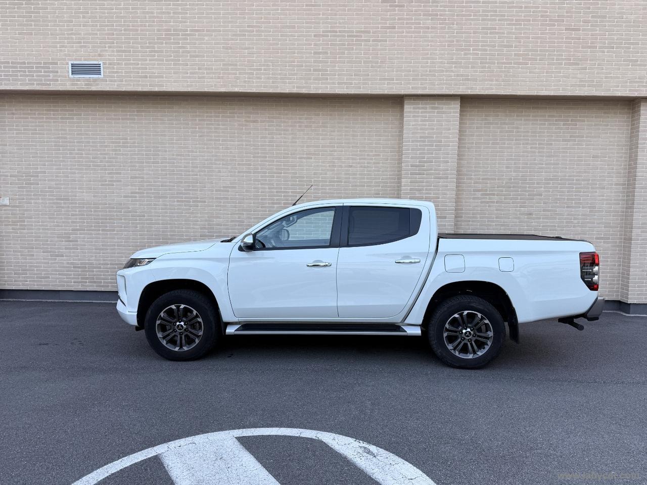 MITSUBISHI L200 2.3 D DoubleCab 4x4 RIDOTTE E BLOCCAGGIO