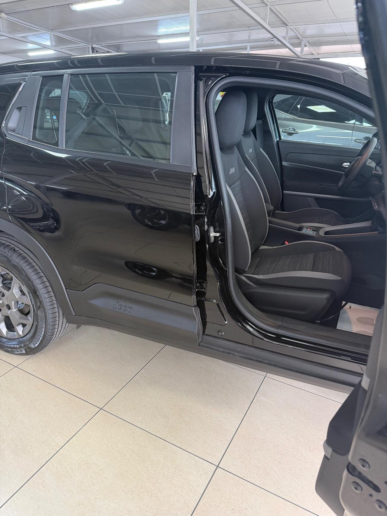 Jeep Avenger 1.2 Turbo 110 CV MHEV Altitude KM0