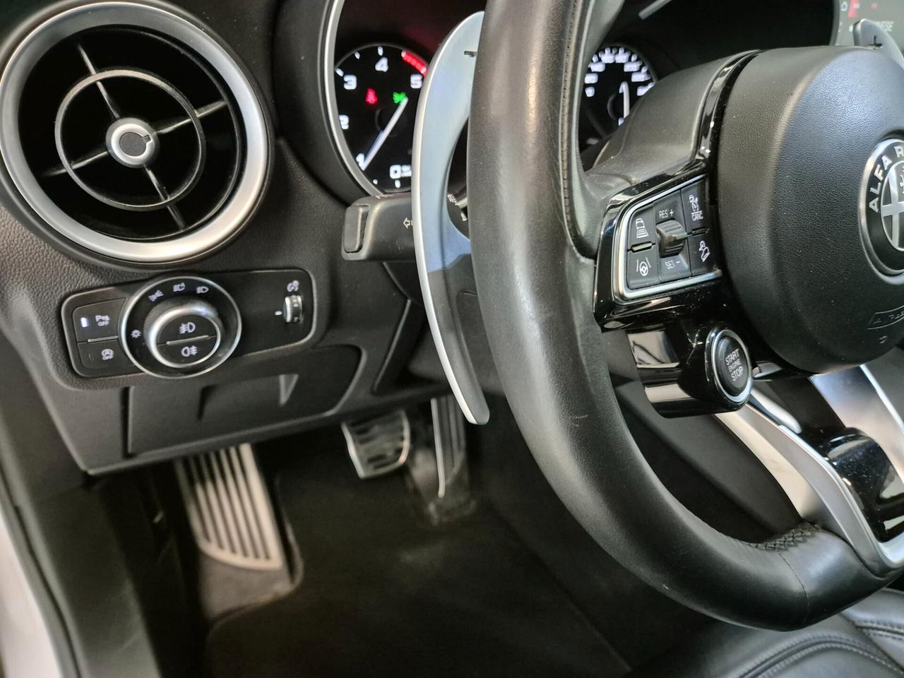 Alfa Romeo Stelvio 2.2 Turbodiesel 210 CV AT8 Q4 Veloce Tì