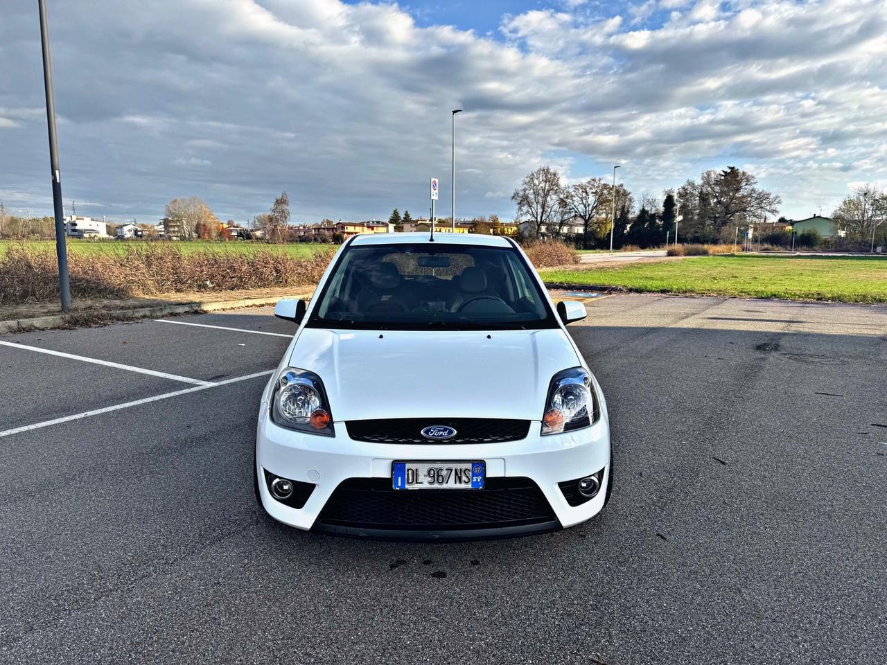 Ford Fiesta 2.0 16V 3p. ST 150cv