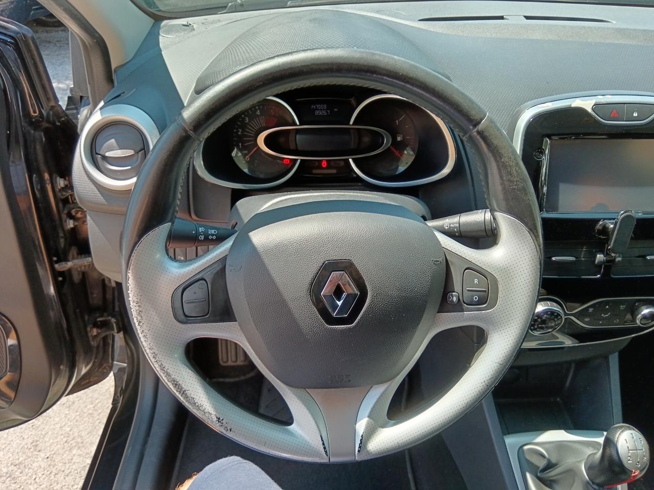 Renault Clio 1.5 DCI 75CV DUEL NAVI RETROCAMERA