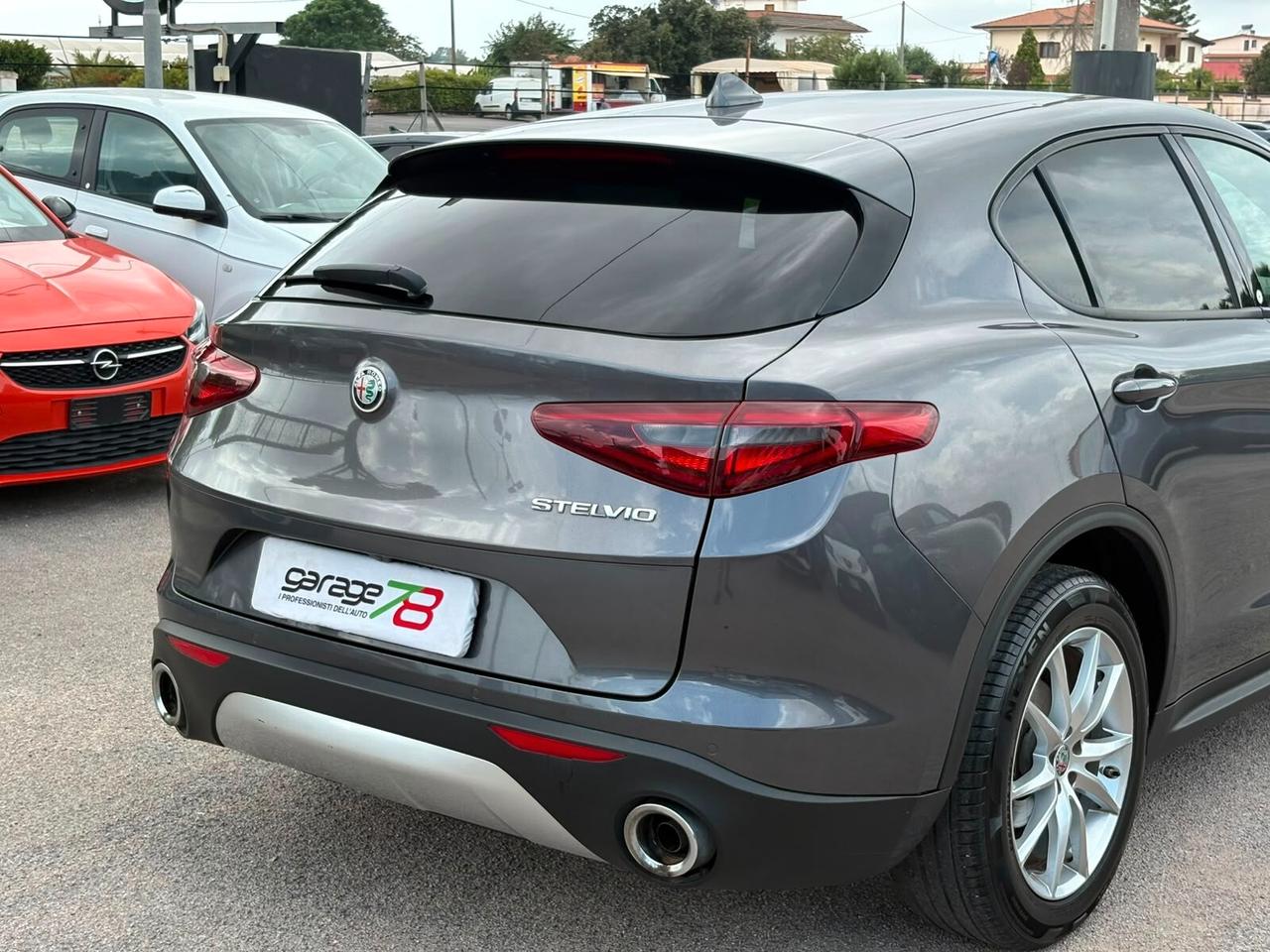 Alfa Romeo Stelvio 2.2 Turbodiesel 190 CV AT8 RWD Business