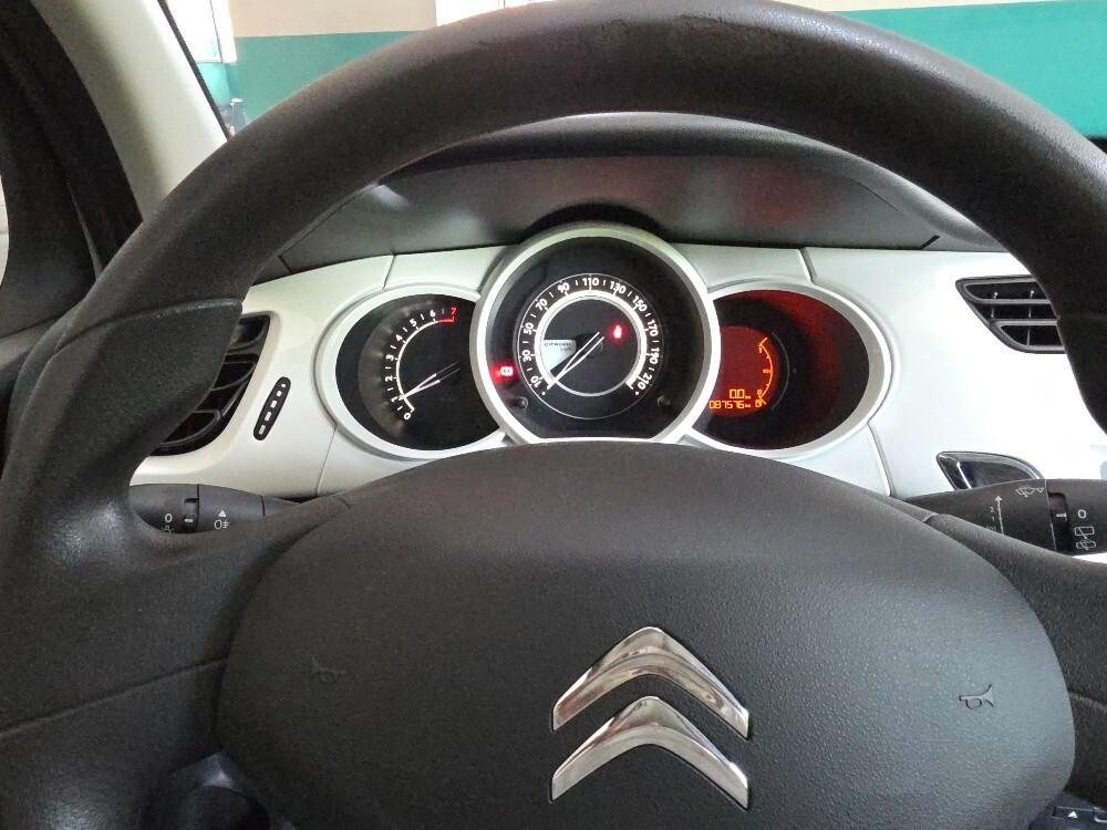 Citroen C3 PureTech 68 EXCLUSIVE