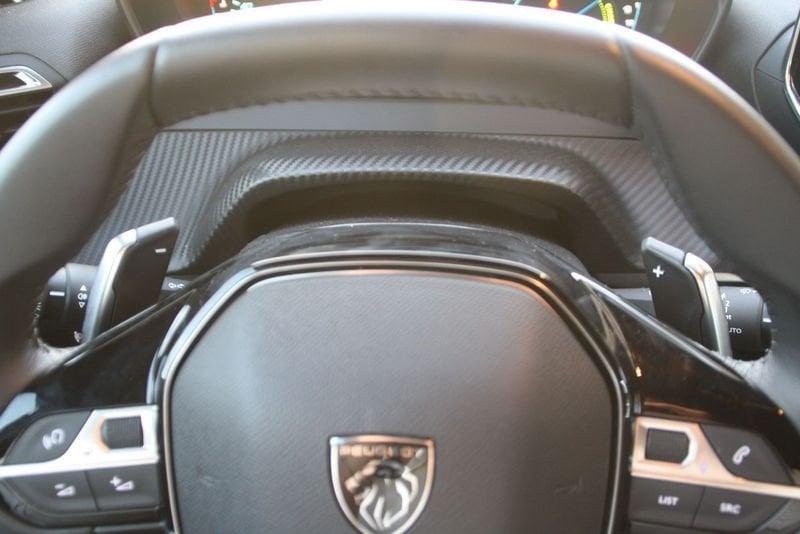 Peugeot 2008 2008 Hybrid 136 e-DCS6 Style