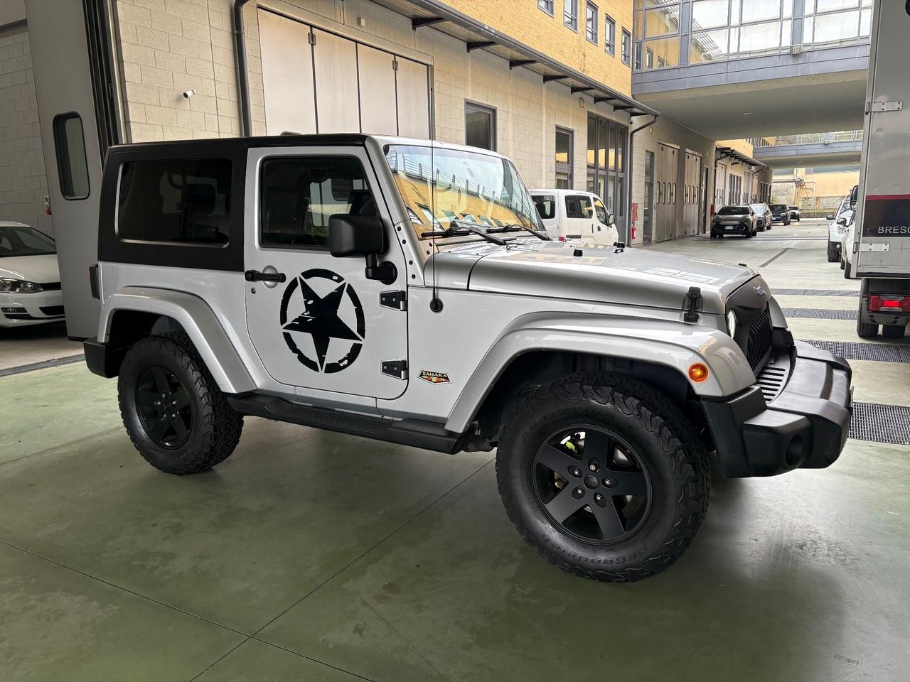 Jeep Wrangler 2.8 CRD DPF Sahara Auto