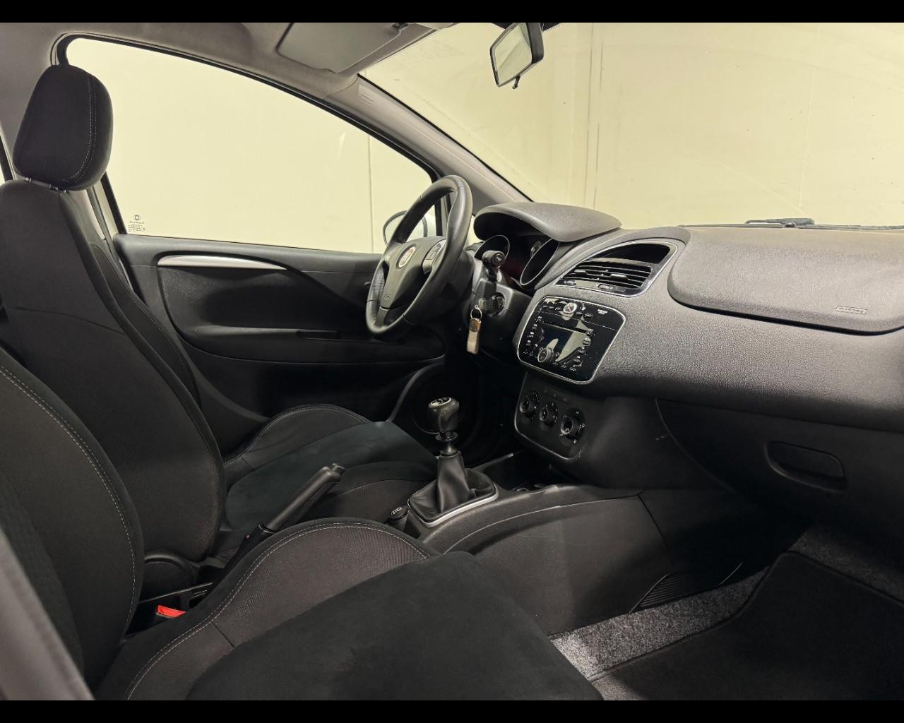 FIAT PUNTO 1.2 LOUNGE