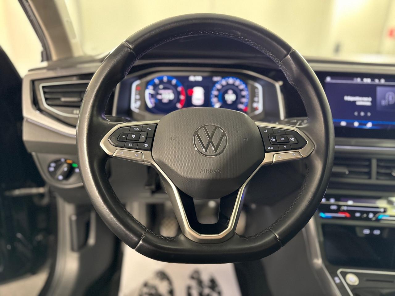 Volkswagen Polo Style, fanali full led IQ LIGHT, APPLECARPLAY & ANDROID AUTO, PARCHRGGIO AUTOMATICO,