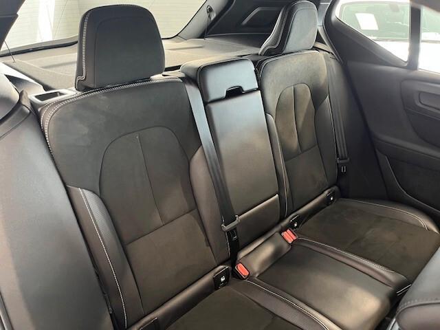 Volvo XC40 D4 AWD Geartronic R-design