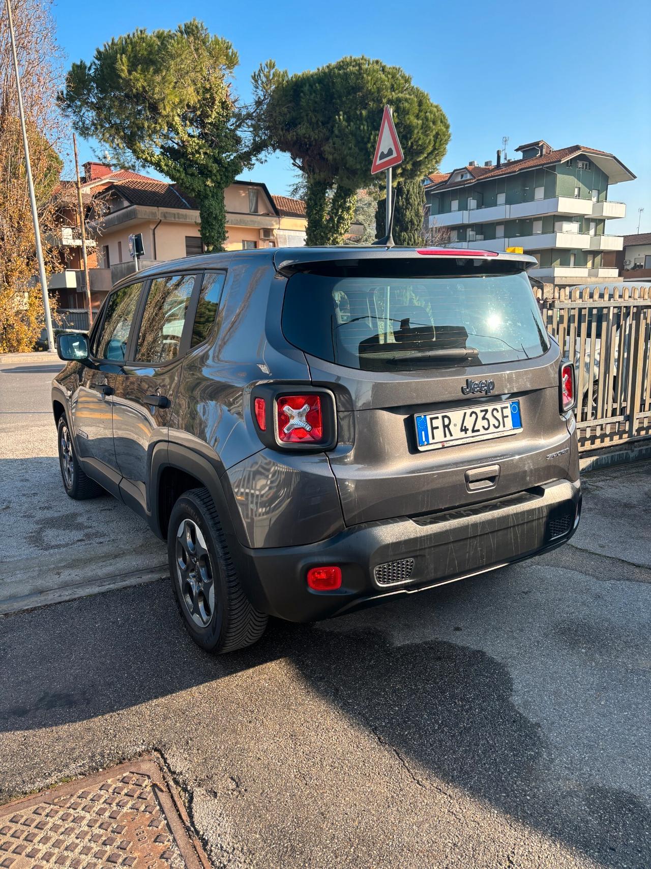 Jeep Renegade 1.6 Mjt Sport NESSUN VINCOLO