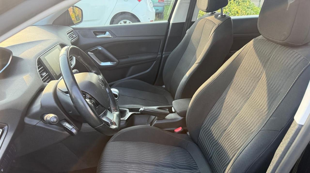 Peugeot 308 120 SW Allure TAGLIANDI PEUGEOT