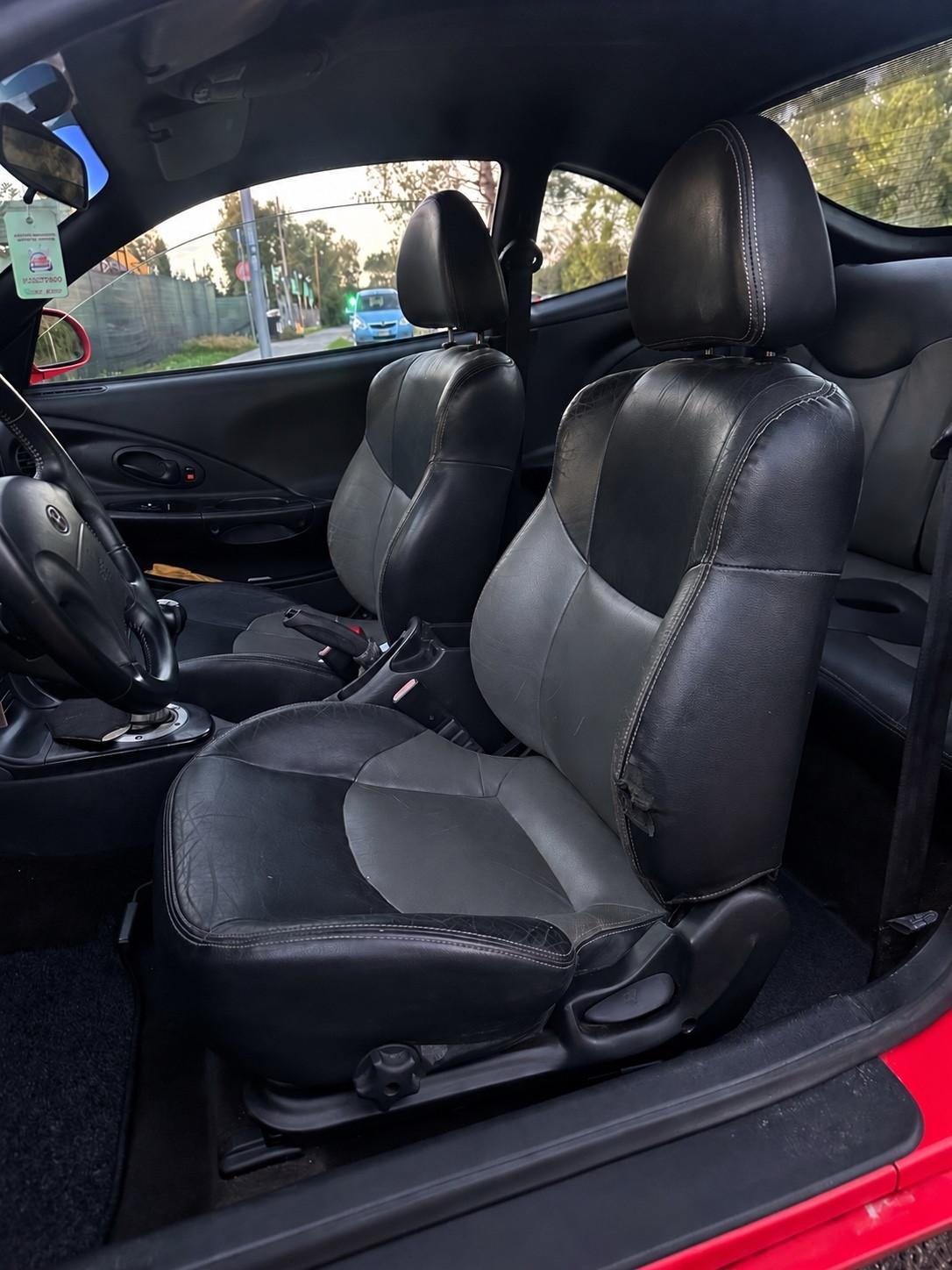 Hyundai Coupe 1.6 16V CAT AIR (85 KW)