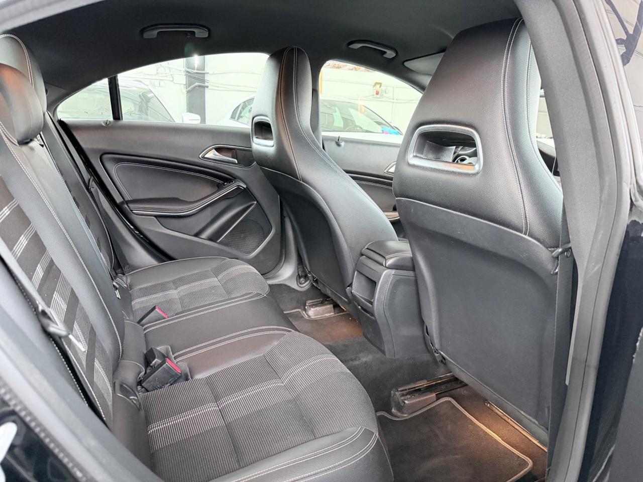 Mercedes-benz CLA 200d 136CV Automatic AMG NEOPATENTATI