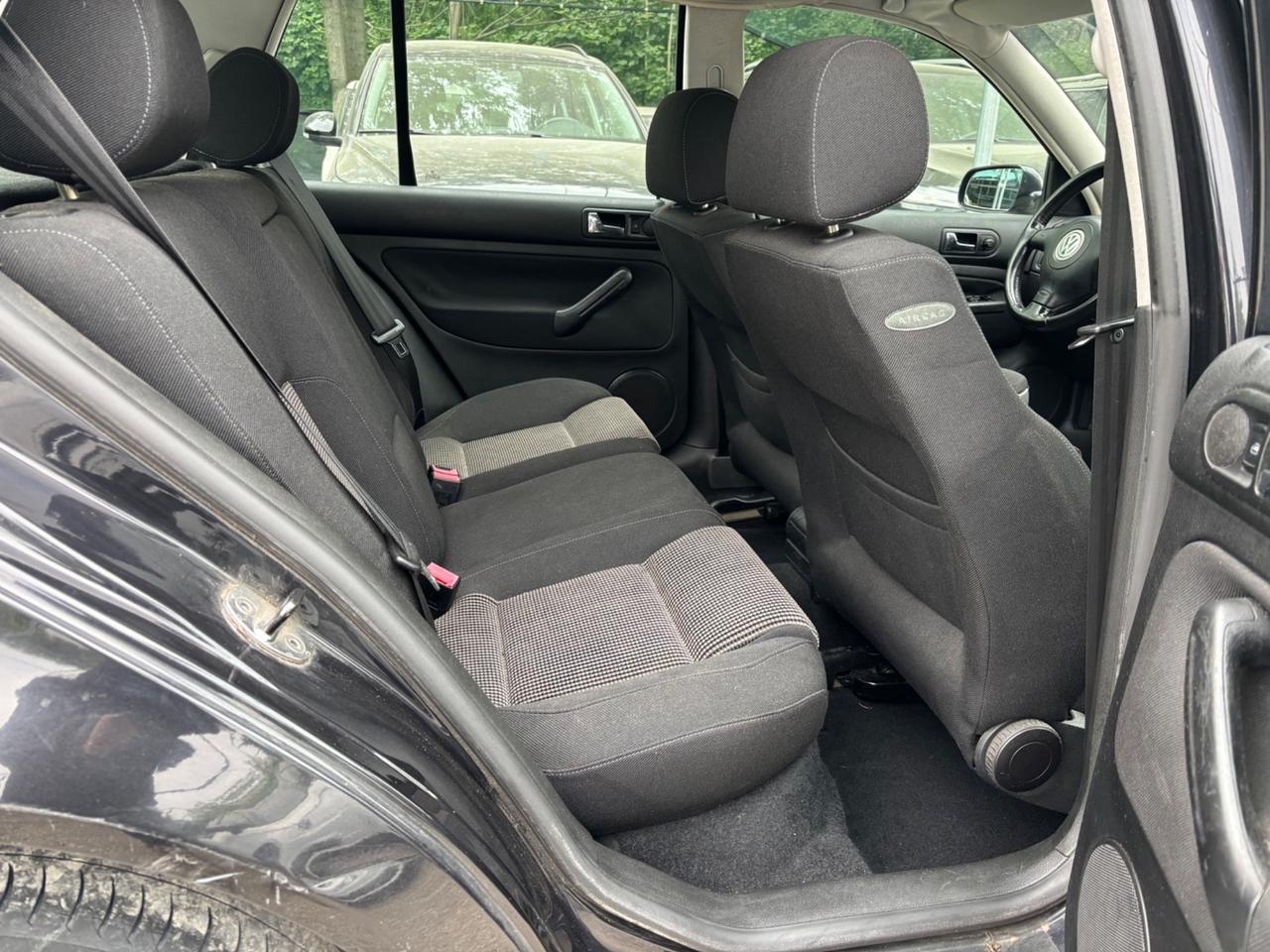 Volkswagen Golf 1.6 5p Highline Plus