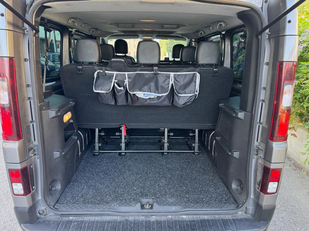 Renault Trafic T29 1.6 dCi 120CV 9 posti