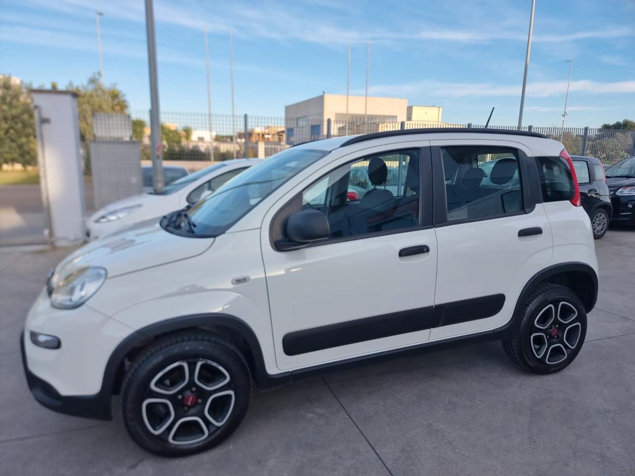 Fiat Panda 0.9 TwinAir Turbo Natural Power City Cross