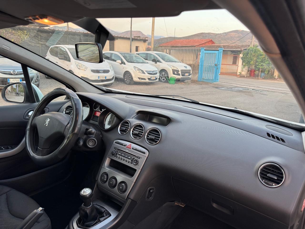 Peugeot 308 1.6 HDi 110CV SW Premium