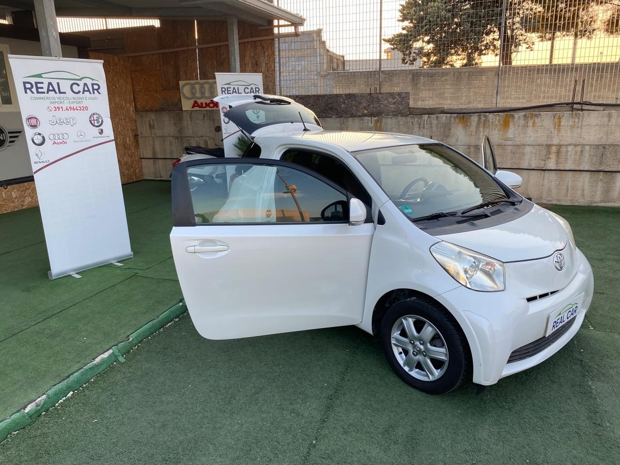 Toyota iQ Clima Benzina Neopatentati