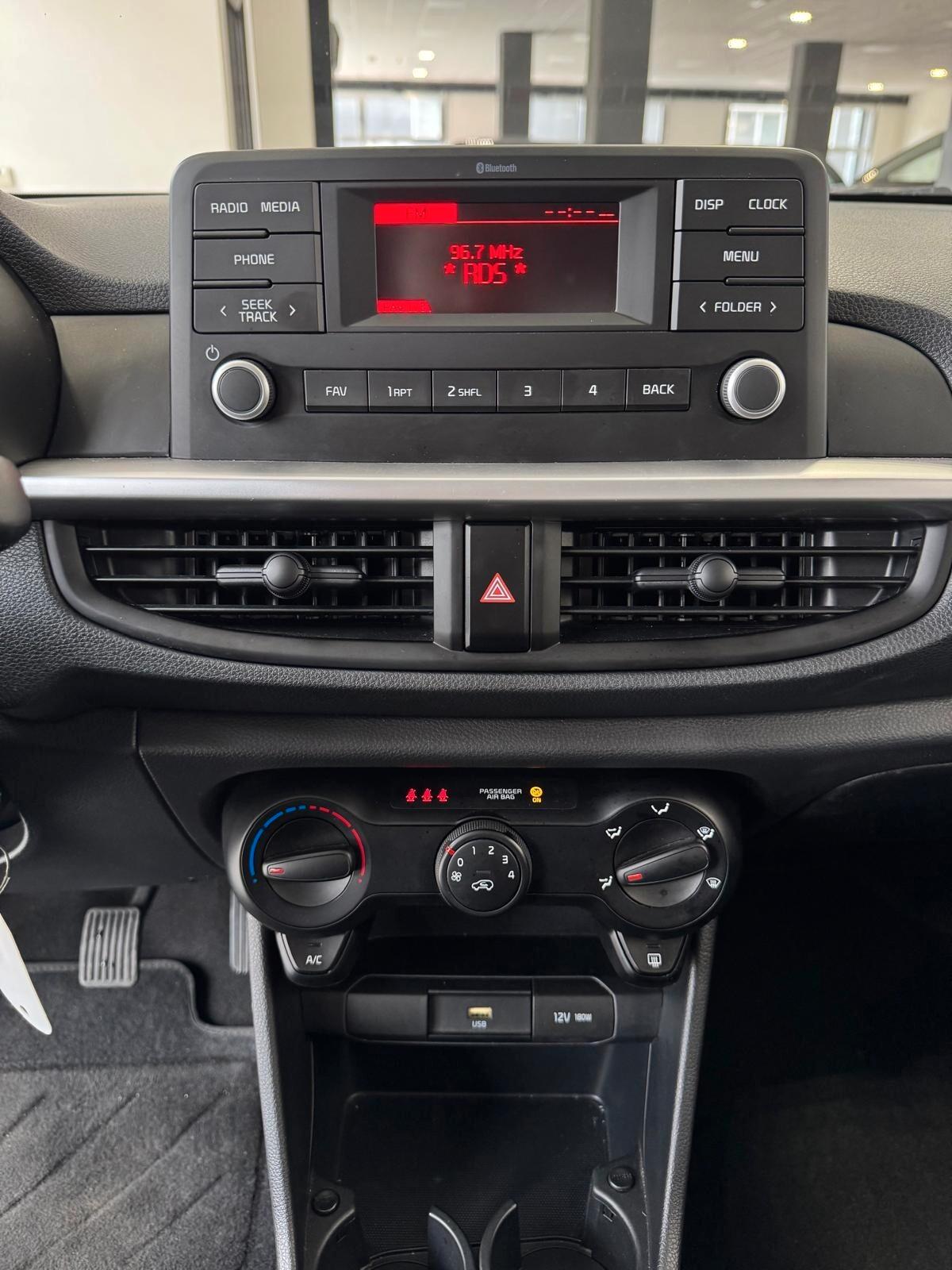 Kia Picanto 1.0 12V 5 porte Urban