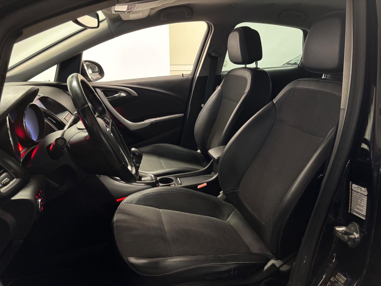 Opel Astra 1.7 CDTI 125CV 5 porte OK NEOPATENTATI