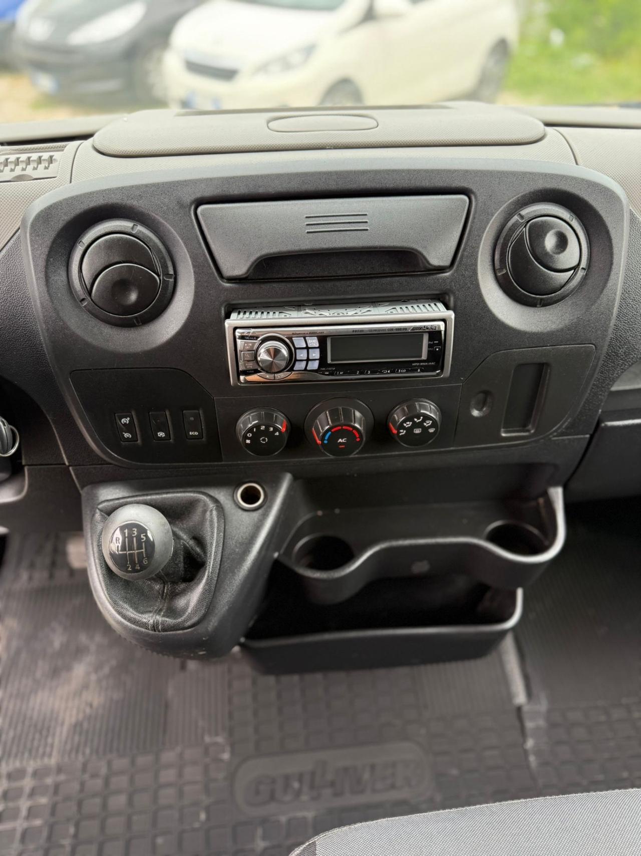 Renault Master 35 2.3 DCI L3H2 GANCIO TRAINO