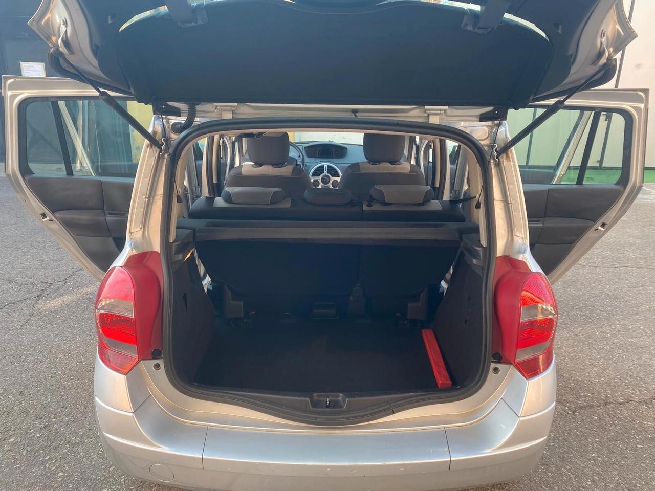 Renault Modus Grand 1.2 75cv Dynamique - NEOPATENTATI