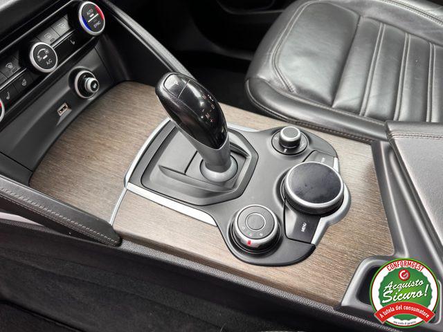 ALFA ROMEO Stelvio 2.2 Turbodiesel 210 CV AT8 Q4 Super