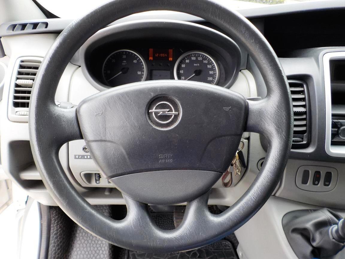 Opel Vivaro 27 2.0 CDTI PC-TN Combi 9 posti