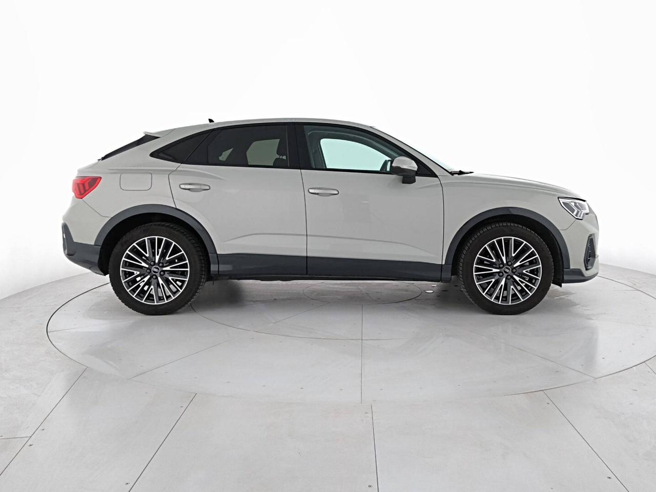 Audi Q3 Sportback 45 2.0 tfsi Business Plus quattro 245