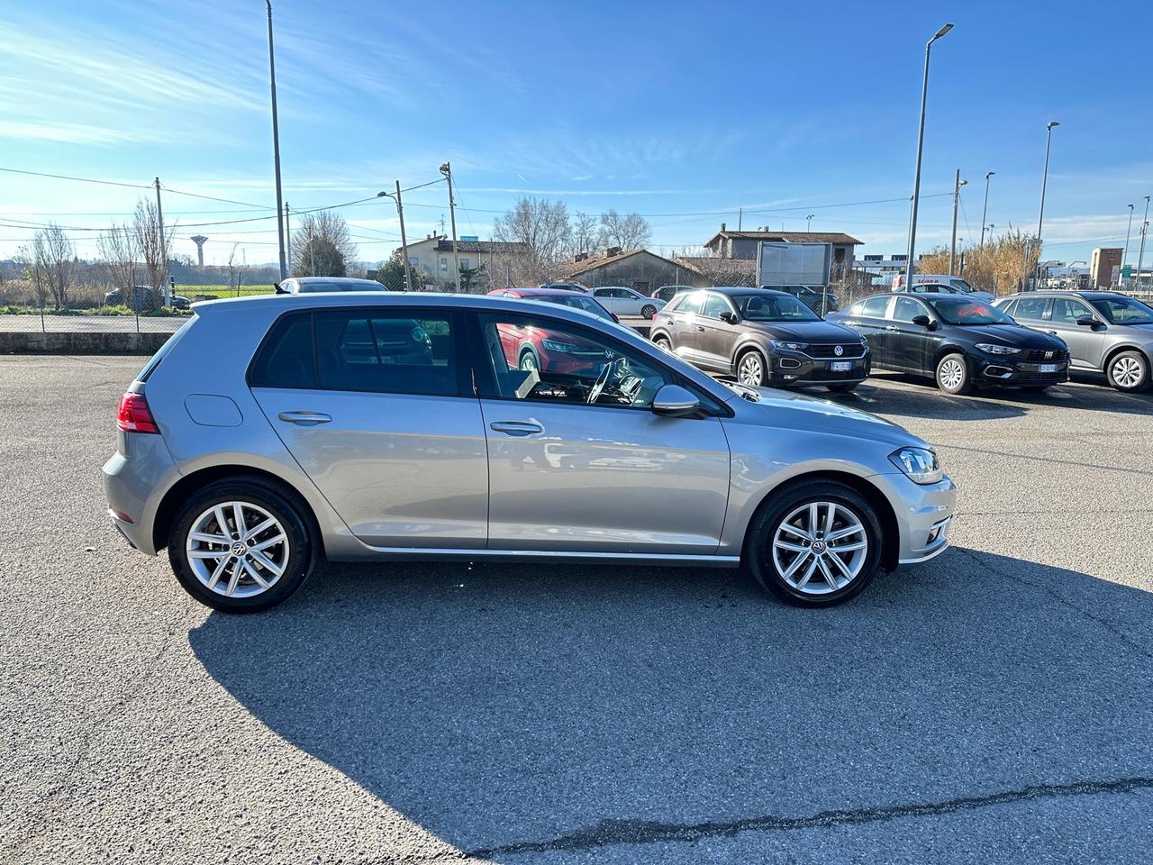 Volkswagen Golf 1.6 TDI DSG Business BlueMotion Technology - 2017