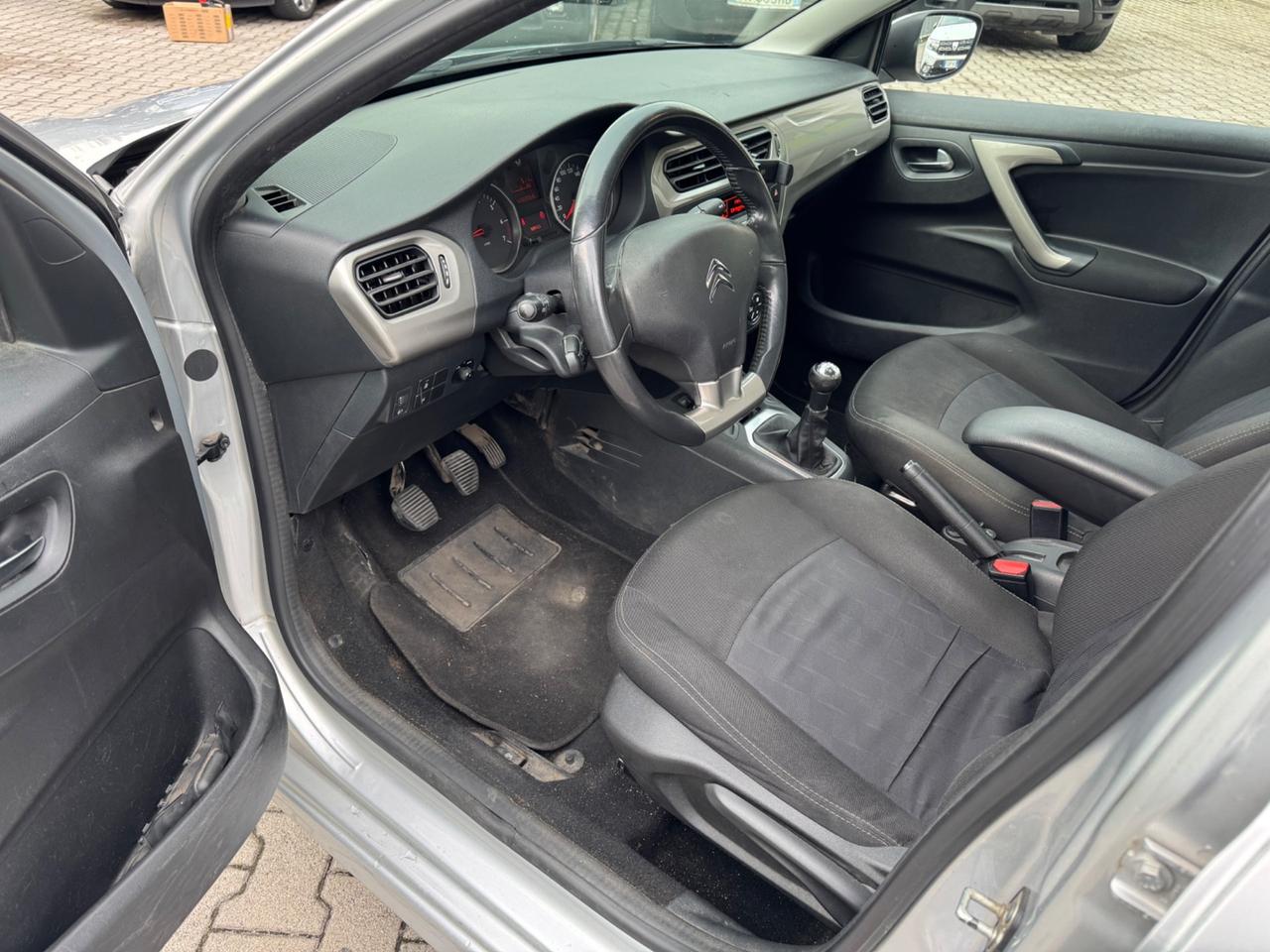 Citroen C-Elysee BlueHDi 100 Exclusive