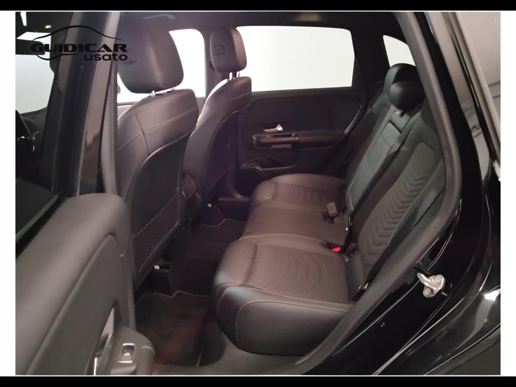 Mercedes-Benz Classe B - W247 2018 - B 180 d Sport auto