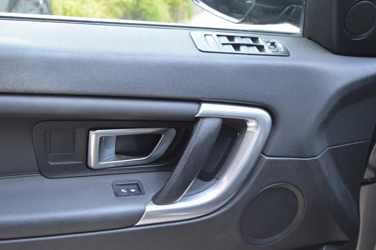 Land Rover Discovery Sport 2.0 TD4 150 CV HSE