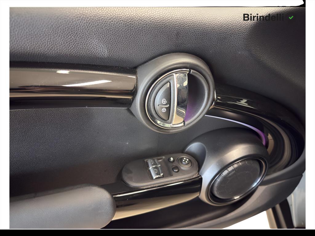 MINI Mini 4ª serie (F56) - Mini 1.5 Cooper Essential