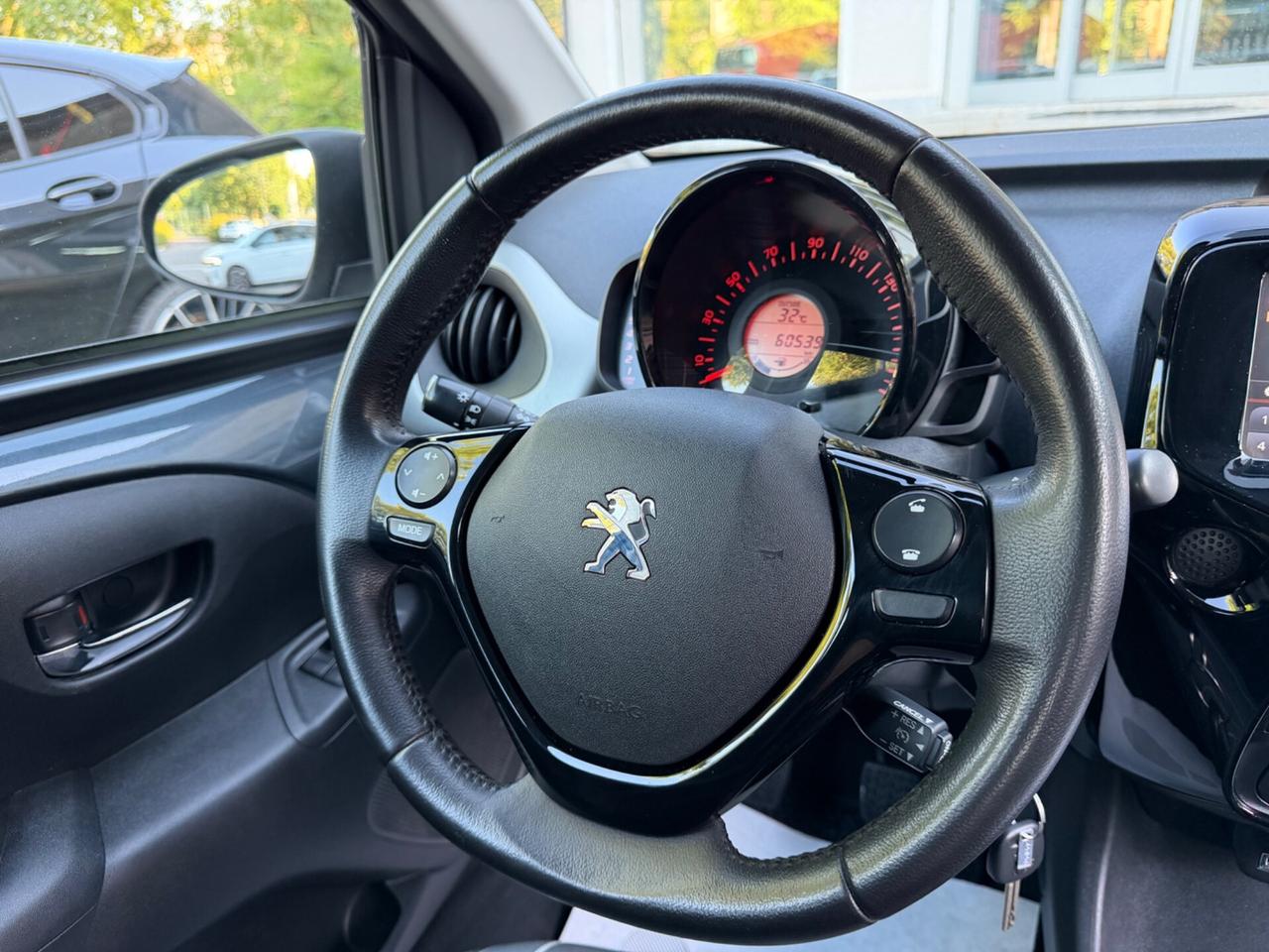 Peugeot 108 VTi 68 5 porte Allure