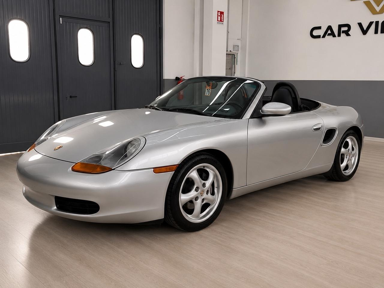 Porsche Boxster 2.5i 24V cat