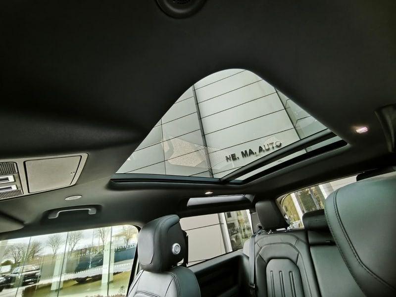 Land Rover Defender 90 3.0D I6 250CV X-Dynamic SE