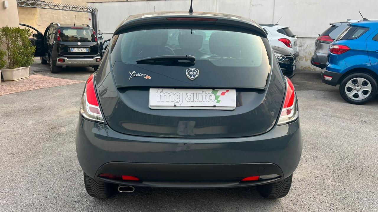 Lancia Ypsilon 1.2 69 CV 5 porte GPL Ecochic Gold