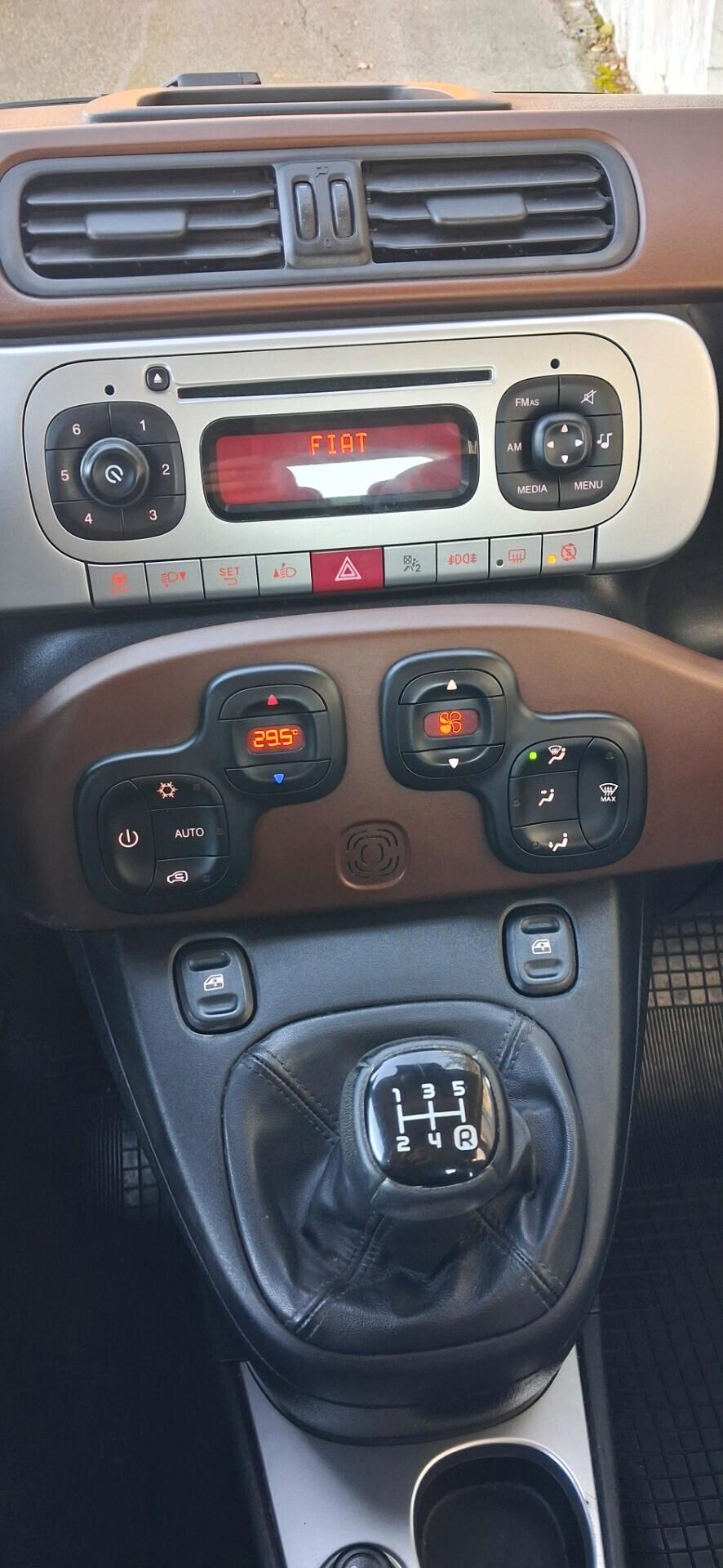 Fiat Panda 1.3 MJT 16V DPF 4x4 Climbing