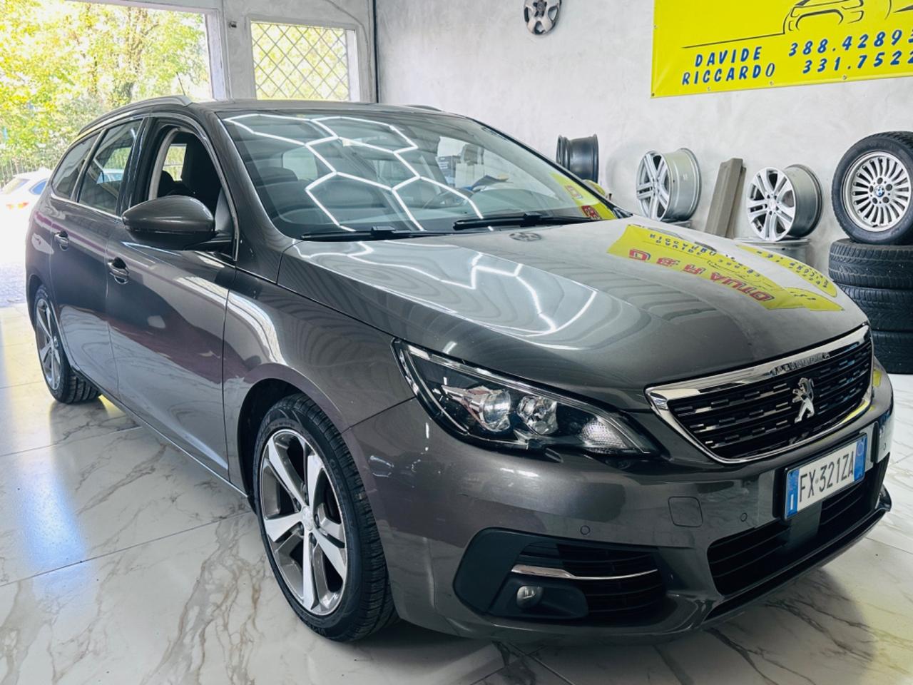 Peugeot 308 BlueHDi 130 2019