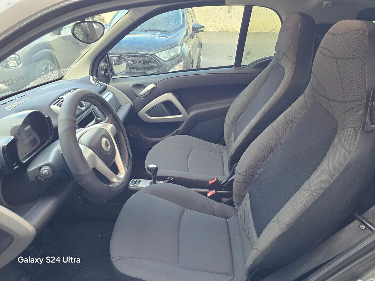 Smart ForTwo 1000 62 kW coupé passion