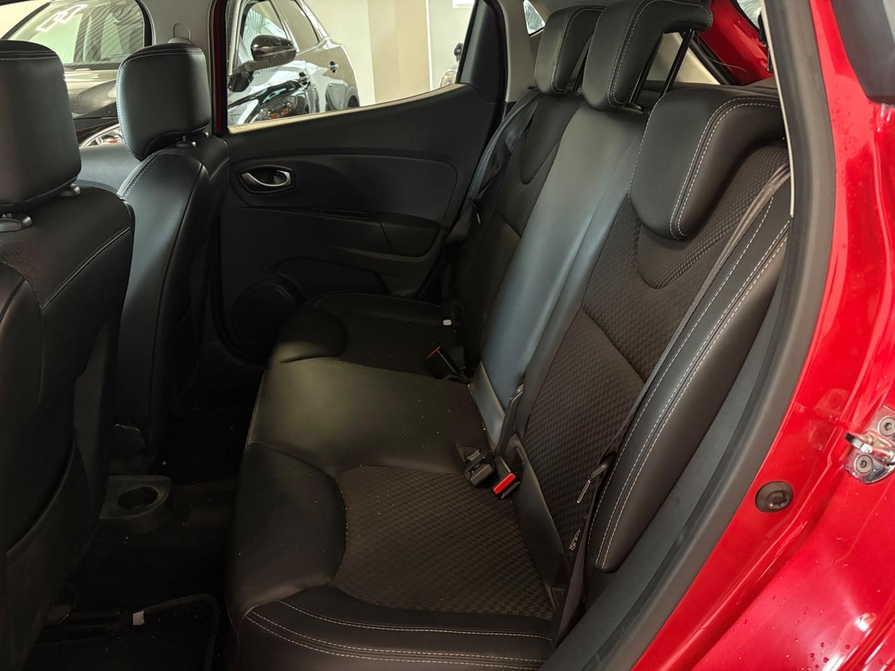 Renault Clio TCe 12V 90 CV GPL 5 porte Moschino Intens