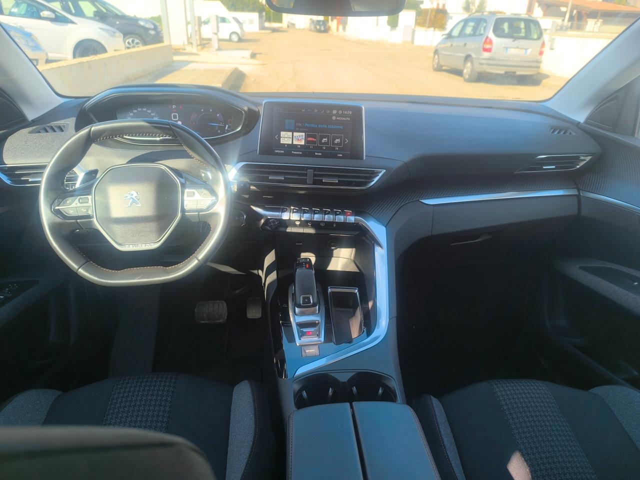 N2 PEUGEOT 3008 1.5 HDI AUTOMATICO GTLINE/SPORT