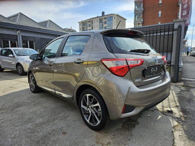 TOYOTA Yaris 1.5 Hybrid 5 porte